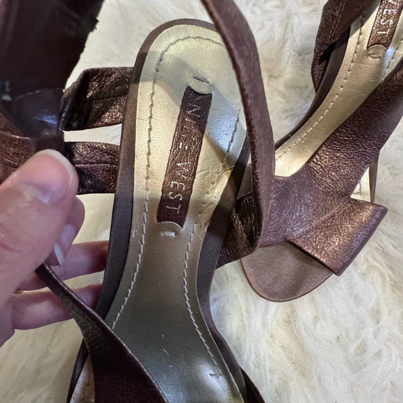 Nine West 6.5 shoe - Picture 3 of 4